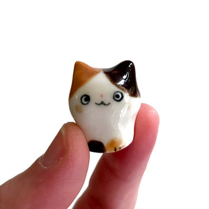 Mini Porcelain Figure - Calico B (Seconds)